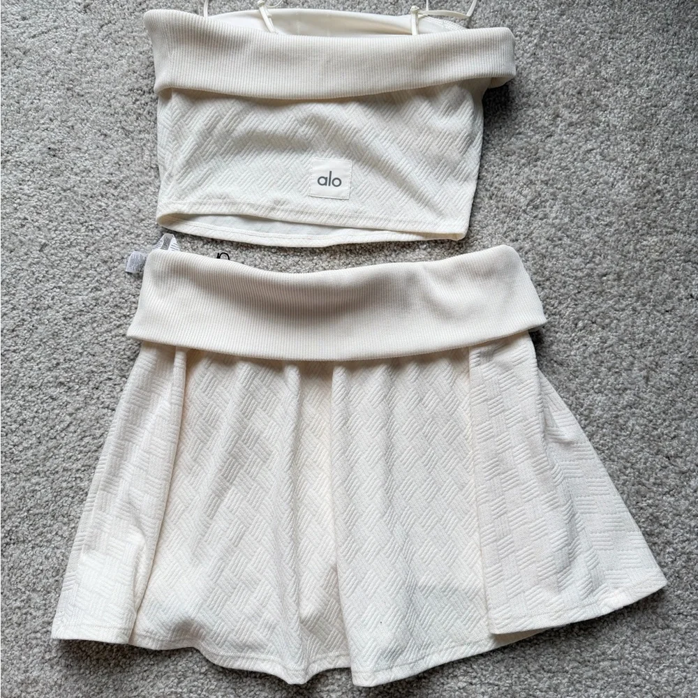 NWT Alo White Textured Crop Top and Mini Skirt Set Doubles Only Fold Over - Picture 7 of 7